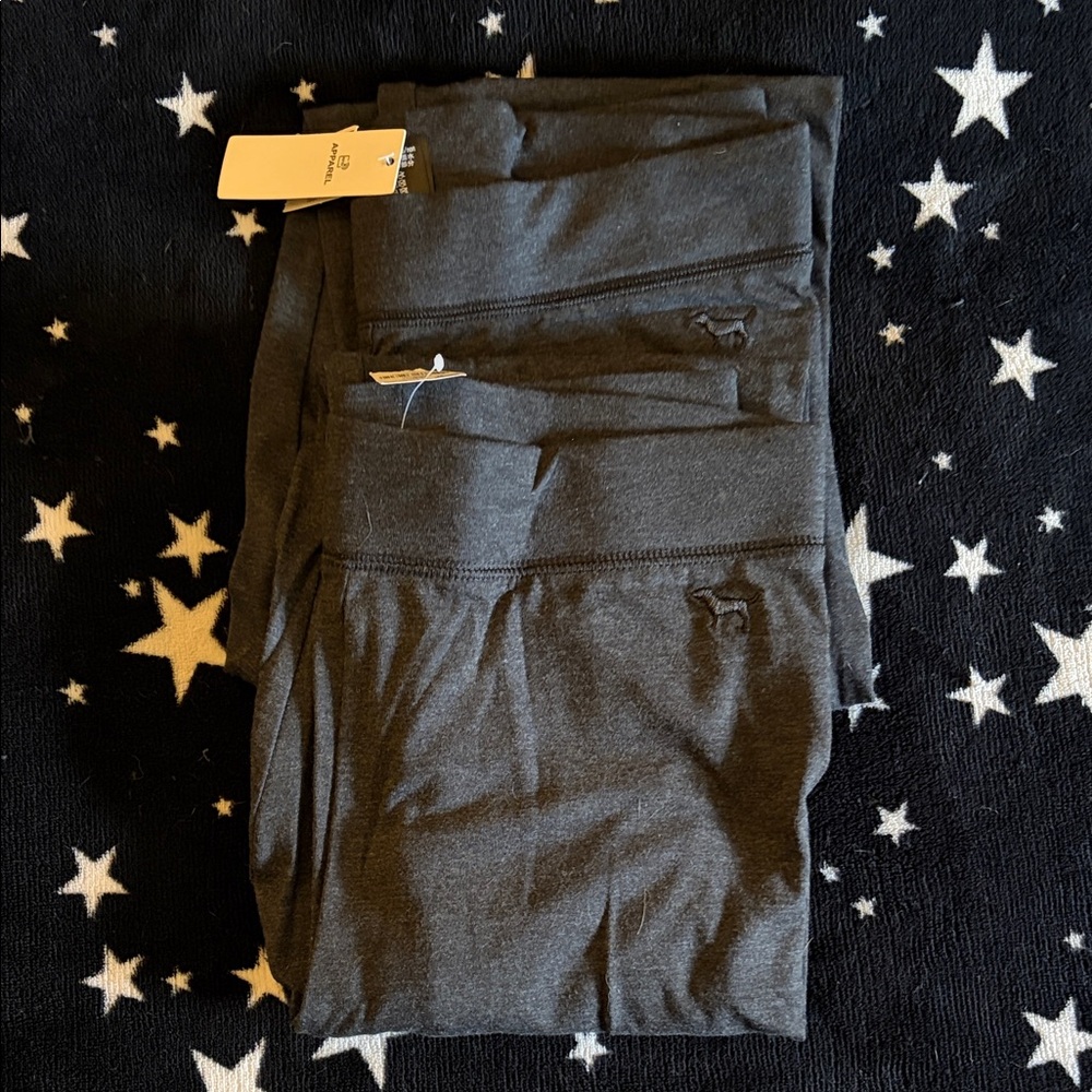 PINK VS (2) ESSENTIAL LEGGINGS - Picture 2 of 5